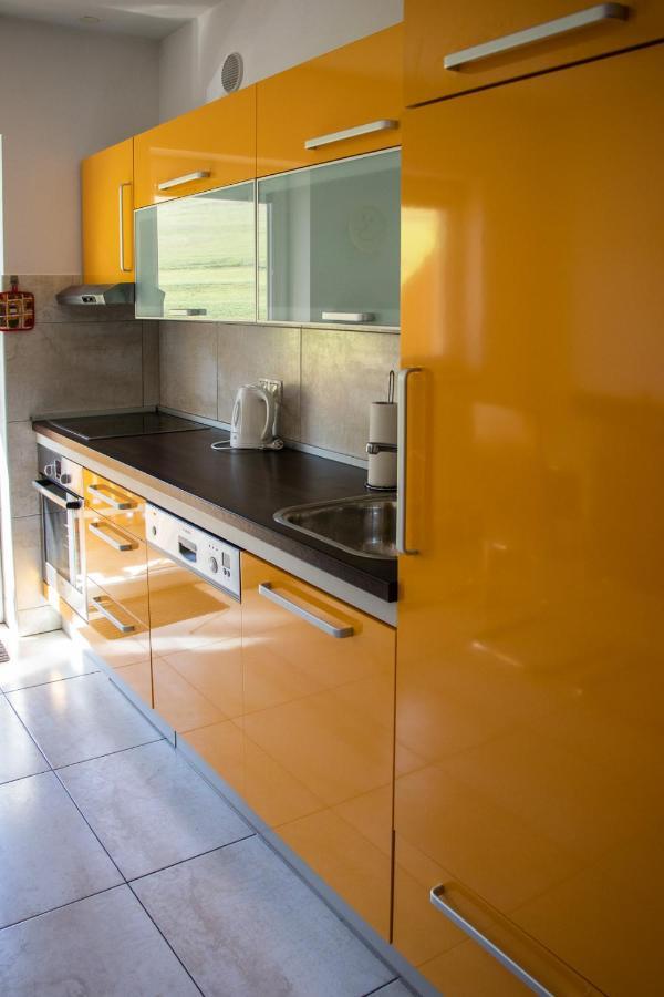 Apartma Soncek, On The Ski Slopes, Balcony, Private Parking Kranjska Gora Eksteriør billede